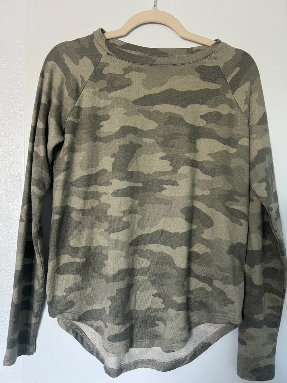 SO Women’s Green Camo Long-Sleeve Sweater Size S